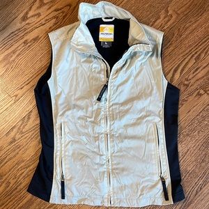 Woman’s Burton vest large